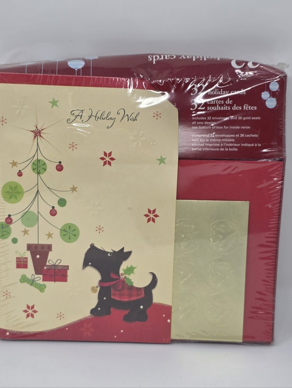 32 Holiday Christmas Cards & Envelopes Dog Design Sealed 36 Gold Seals
